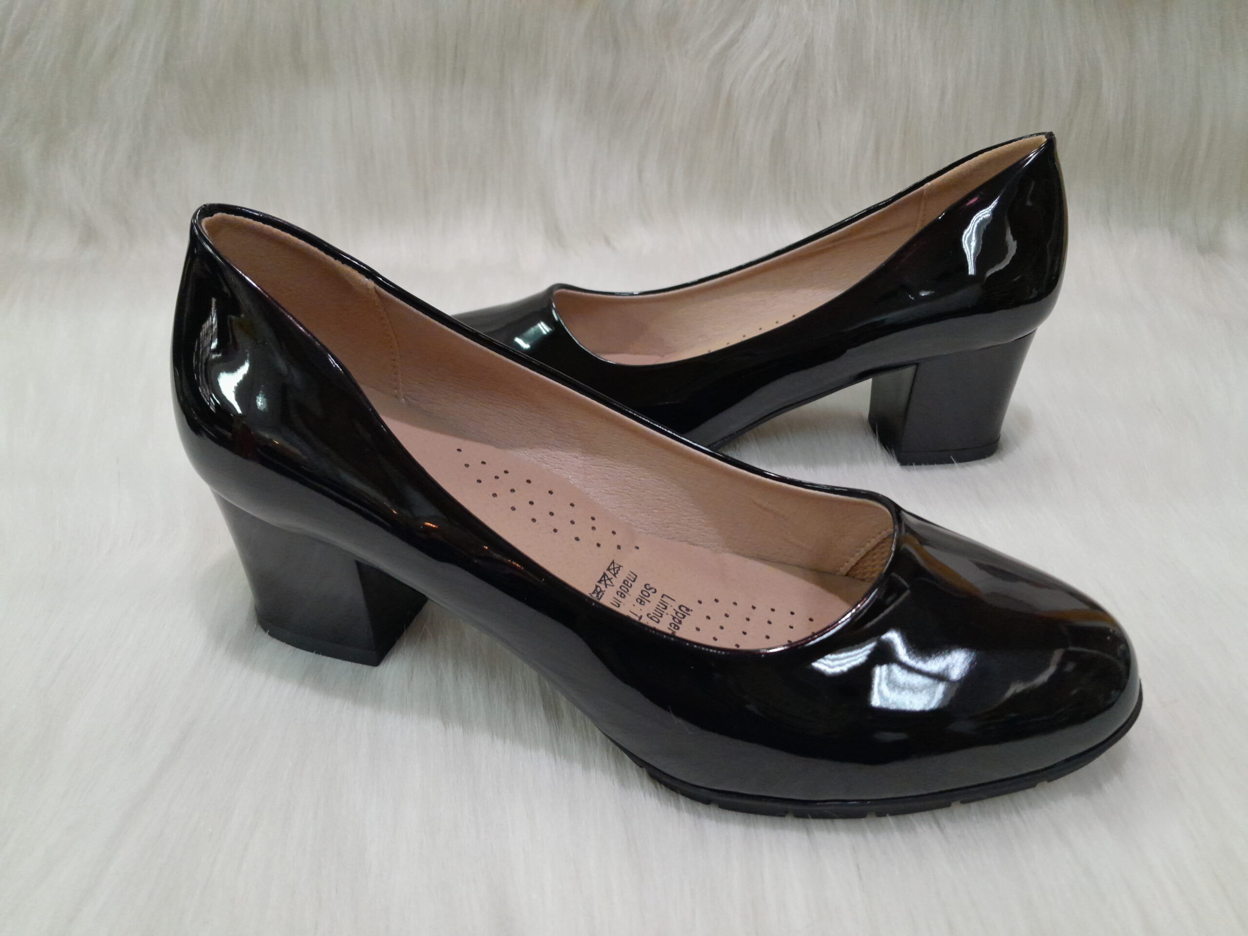 Black Patent Block Heel Comfort - Round Toe